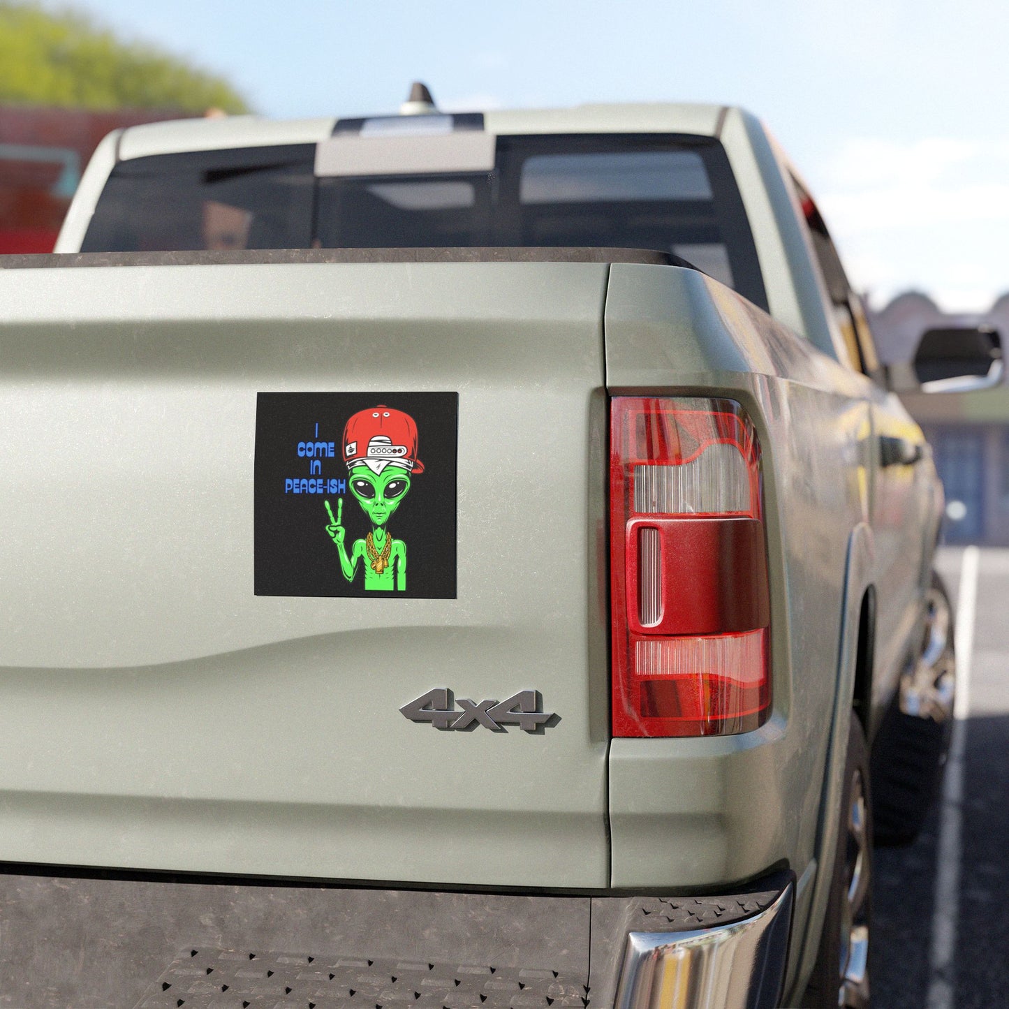 I Come In Peace | Funny Alien Car Magnet | Cool Design | Eye Grabber | Car Accessory | Truck Decal | Truck Sticker | Unique Car Decal