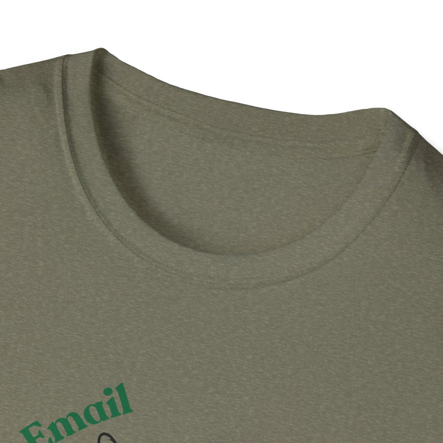 Purr My Last Email | Funny Shirt | Trending | Cat Lover | Cool Design | Birthday Gift | Unisex Softstyle T-Shirt